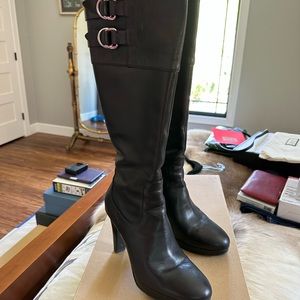 Like New Cole Haan Boots | Courtney Style with Nike Air Technology, Size 9